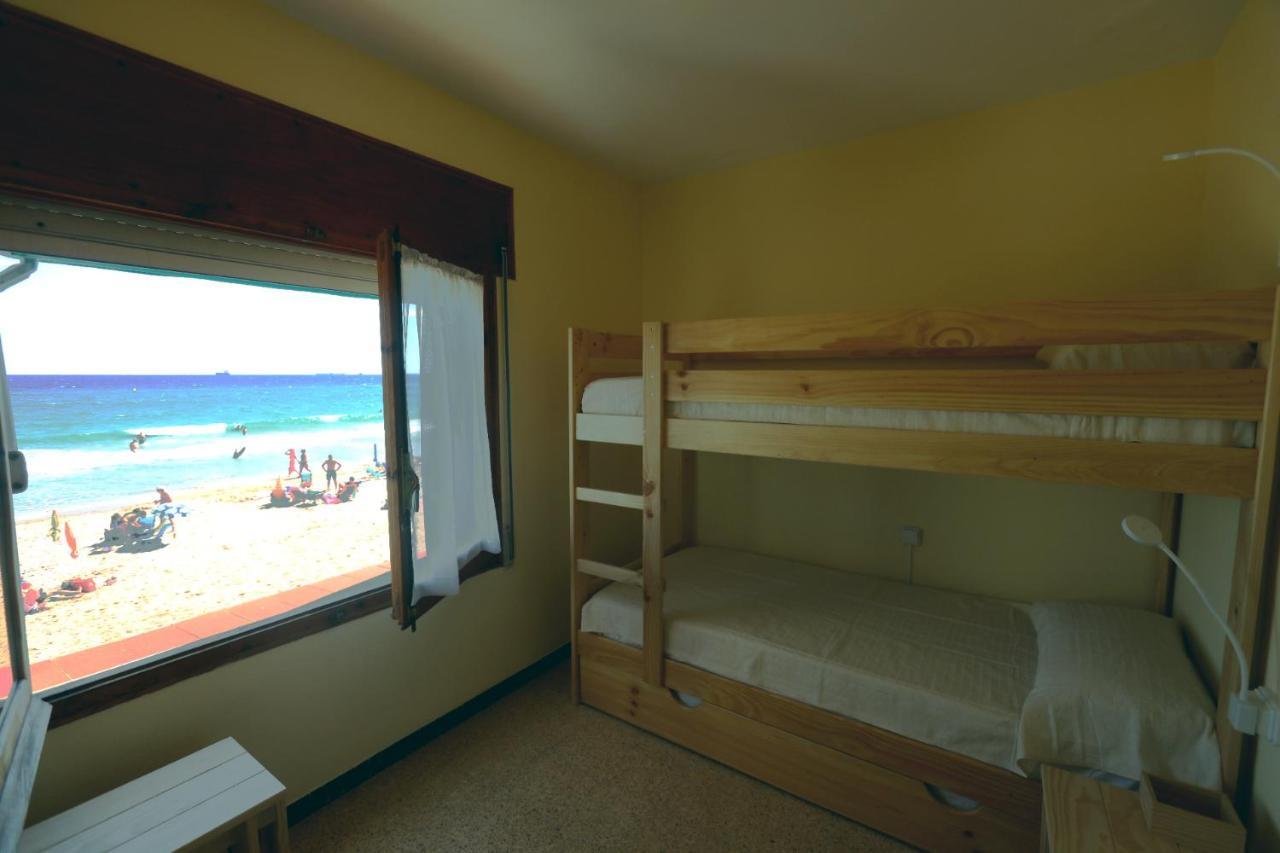 El Faro Apartaments Platja Llarga-Les Salines-Tgn Ταραγόνα Εξωτερικό φωτογραφία